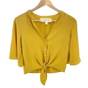 Hiatus Women's Front Tie-up Crop Top Size Small EUC mustard yellow flutter sleev
